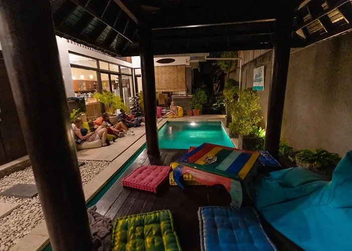 Hostal Griya Backpackers *